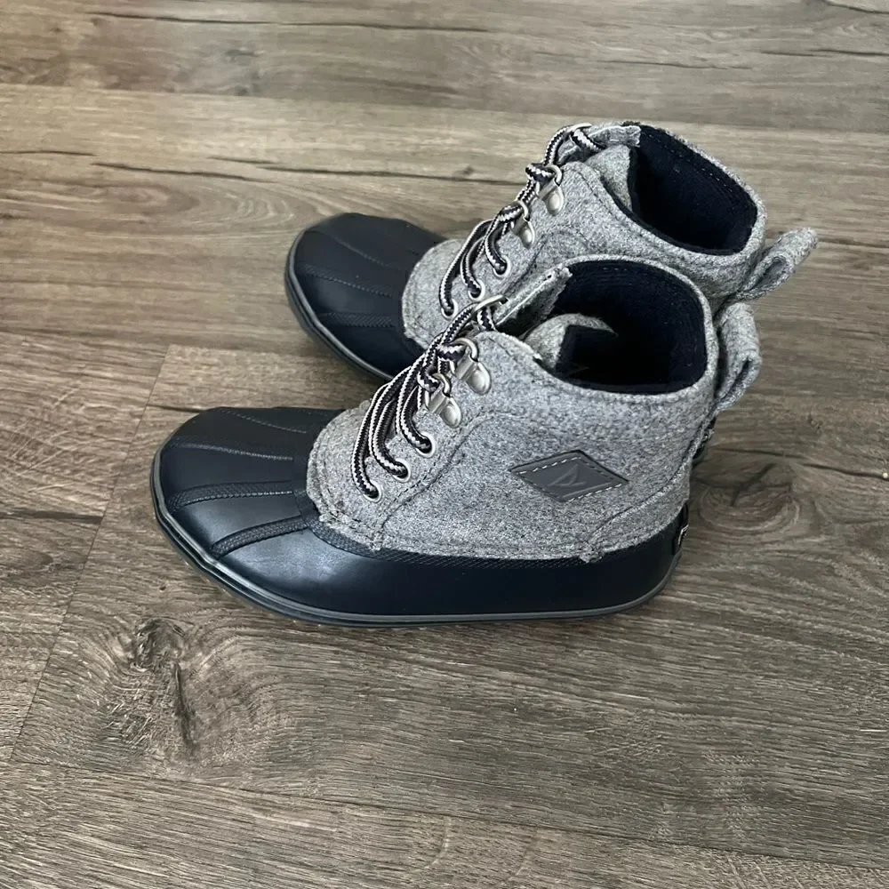 Sperry Bowline Duck Boot - Kids' size 11 M